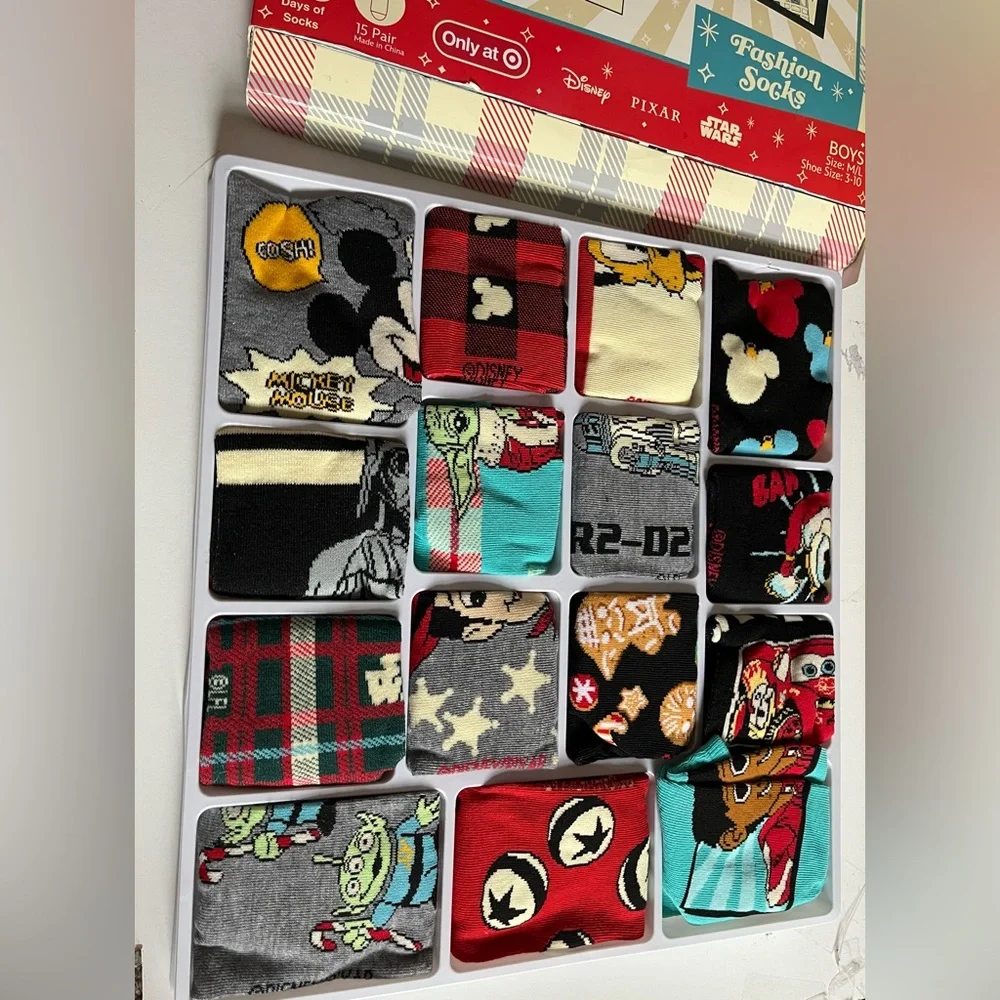 DISNEY 100 RETRO REIMAGINED CHARACTERS 15 Days Fashion Socks BOYS Shoe Sizes ML